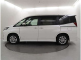 車両本体価格の中に整備料金は入っています。点検・整備後の納車ですので安心してお選び下さい。自社工場完備!経験豊かな整備士が対応いたします。