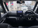 展示車両は全車 クリーニング済。 専門業者さんにて内外装ともにキレイにしてご納車いたします。 また別途、各種コーティングもうけたまわってます。