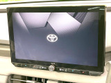 【12.9インチ ディスプレイオーディオ】大画面のディスプレイはAppleCarPlayやAndroidAutoが利用可能。大きな画面でスマホナビアプリ等が利用いただけます♪