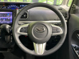 【ステアリングスイッチ】運転中、前方から目線をそらすことなく、オーディオ等の操作が可能な便利機能!安心&快適なドライブを演出してくれます♪