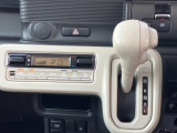 設定した温度に自動調整【オートエアコン】★車内を快適に保ちます♪足元すっきりの【インパネシフト】!