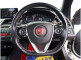 当店ではスポーツグレードや人気車種・上級グレードを主に仕入れ強化しております!中古車でお買い得感あるお車展示中となっておりますのでお客様のご来店、お見積もり依頼お待ちしております。