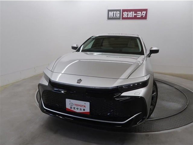 クラウンクロスオーバー 2.5 G アドバンスト レザー パッケージ E-Four 4WD