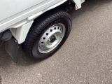 ☆お車についた傷やヘコミ、事故の修理もハヤシにお任せください。自社鈑金工場で修理ができますの安心です☆