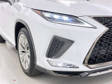 フォグランプ装着車です。暗い夜道の車両前方を明るく照らします