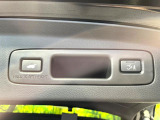 【パワーバックドア】スマートキーや運転席のボタンを押すだけでリアゲートが自動で開閉します!荷物を持っている時や、高い位置にあるバックドアを閉める際に便利な機能です♪