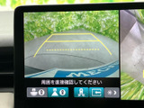後方の状況を安全に確認できるバックモニターです。狭い場所での駐車や車庫入れも安心です。運転の苦手な方にもおすすめです。