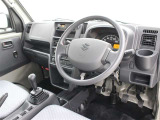 運転席廻りです。