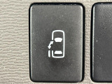 【パワースライドドア】スマートキーや運転席のスイッチでスライドドアの開閉が可能♪電動だから力を入れてドアを開ける必要が無く、小さいお子様でも、重い荷物を持っている時もラクに開け閉めできます♪