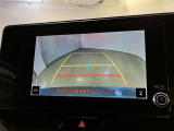 バックギアに入れると、このように後方が映し出されます!最終確認はご自身の目と耳で必ず行ってください!安全第一で♪