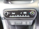 オートエアコンを装着しておりますので車内をお好みの快適な温度に保つことが可能です!