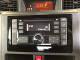 純正CDチューナー(CP-W66)付き!好きな音楽をかけてドライブをお楽しみいただけます!