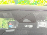 【トヨタセーフティセンス】走行中に前方の車両等を認識し、衝突しそうな時は警報とブレーキで衝突回避と被害軽減をアシスト。より安全にドライブをお楽しみいただけます。
