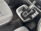 店舗にて現車の確認もいただけますので、お電話で在庫のご確認の上是非ご来店くださいませ!//