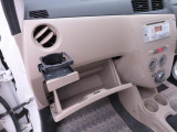 お車を購入される際はご不明な点や不安な点もあるかと思いますが、困ったらお気軽にご相談下さい! 0566-71-1630 までお電話頂ければ当店のスタッフがじっくりお話を聞かせて頂きます!
