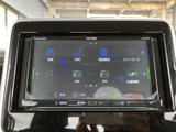 様々な情報を一目で確認できるので、運転に集中できます。操作も簡単で、直感的に操作可能です。快適なカーライフをサポートします。
