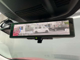 スマートルームミラーで後部座席に同乗者がいても後方視界がしっかりと確保できます☆