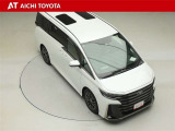 両側パワースライドドア付きだから、狭い駐車スペースなどでの乗り降りラクラク♪小さなお子さまのいるご家庭には嬉しい装備です。