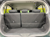 普段のお買い物や通勤、送迎等に十分な荷室スペースを確保しております。セカンドシートを倒すと、大きな荷物の積載も可能です♪