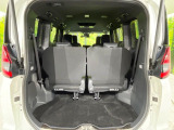 普段のお買い物や通勤、送迎等に十分な荷室スペースを確保しております。セカンドシートを倒すと、大きな荷物の積載も可能です♪