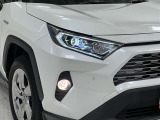 消費電力が少なく長寿命のLEDヘッドライトとハロゲンフォグランプ!