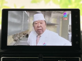 停車中には、地上デジタル放送を楽しめるTV機能も搭載。長距離移動の休憩時などに、番組を視聴してリフレッシュできます。家族でのドライブにも最適です。
