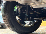 お車を安心してお乗りいただく為には、足回りの定期点検が欠かせません。サービスサポート(有償保証)では無料点検もご提供しており、安心のカーライフをお過ごしいただけるサポート体制が整っています。