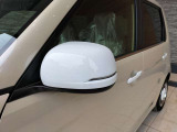 ミラーもホワイト塗装されております!