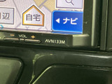 使いやすいインターフェースで、スムーズな操作が可能です。目的地設定も簡単で、快適なドライブをサポートします。