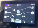 ●プリクラッシュセーフティシステム:進路上の先行車や障害物などをミリ波レーダーで検出し、衝突する可能性が高いと判断した場合に警報やブレーキの制御により衝突回避を支援します。