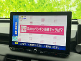 停車中には、地上デジタル放送を楽しめるTV機能。待ち時間や休憩時間に、ニュースや番組をチェックできます。