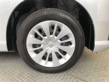 タイヤサイズは165/65R14です