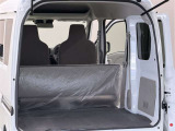 荷室はシートアレンジを行うことで広い荷室にすることが可能です 様々なシーンで活躍できますね