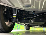 お車を安心してお乗りいただく為には、足回りの定期点検が欠かせません。サービスサポート(有償保証)では無料点検もご提供しており、安心のカーライフをお過ごしいただけるサポート体制が整っています。
