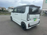 ルームクリーニングも隅々まで綺麗にしてお渡ししています。他店の車のクオリティと比較してください!!!
