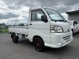 納車整備は法定点検、オイル交換、エレメント交換、ACフィルター交換、前後ワイパー交換実施します。ご安心下さい。