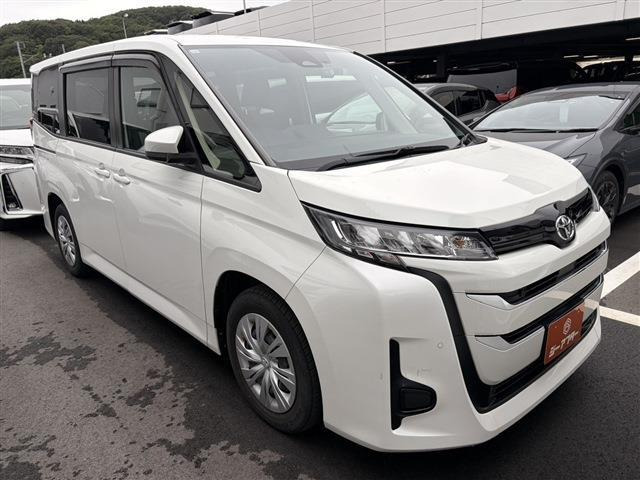 ノア 2.0 X 禁煙車 純正ナビ バックカメラ