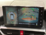 【パノラミックビューモニター】専用のカメラにより、上から見下ろしたような視点で360度クルマの周囲を確認することができます☆死角部分も確認しやすく、狭い場所での切り返しや駐車もスムーズに行えます。