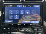 /【Bluetooth】ナビゲーションと携帯電話/スマートフォンをBluetooth接続することができます。接続するとハンズフリーで使用することができるので、とても便利です。///