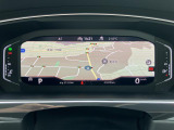 【Digital Cockpit Pro】メーター表示に加え、ナビゲ―ションのマップ、アシストシステムなど好みに応じて表示を切り替えできます。