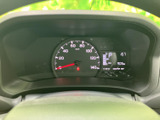 視認性の高いメーター類で、運転に必要な情報を的確に把握できます。運転に集中できる環境が整っています。