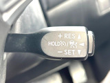 【レーダークルーズコントロール】高速道路での長距離走行が楽に!!自動で速度を保つクルーズコントロールが、衝突軽減システムと連携し、前方の車両を感知して車間を保つように速度調節してくれます!!