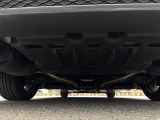 【下回り】目立つ錆や腐食もなくきれいな状態です!もちろん納車前には法定点検を実施致します!//