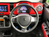 【純正革巻きステアリング】上質な革を使用することで、手にしっかり馴染みとても運転しやすいハンドルです♪