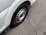 ☆お車についた傷やヘコミ、事故の修理もハヤシにお任せください。自社鈑金工場で修理ができますの安心です☆