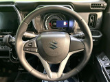 【ステアリングスイッチ】運転中、前方から目線をそらすことなく、オーディオ等の操作が可能な便利機能!安心&快適なドライブを演出してくれます♪