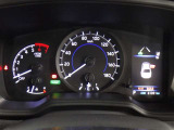 【オリジナルアクセサリー】乗り換え前のクルマにあった装備、友人のクルマの便利な機能、街で見かけた気になるフォルム。ナビやETCの種類と、それぞれの違いも紹介しています。
