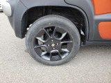 メーカーが車両の仕様に合わせて設計 安全性と品質を兼ねた純正のアルミホイール