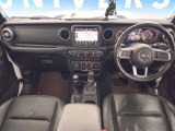 ラングラー アンリミテッド サハラ 4WD 