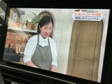 後席の乗員も楽しめるモニター画面を搭載。長距離移動も、退屈することなく快適に過ごせます。